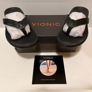 WOMEN’S VIONIC TIDEPERF SANDALS.